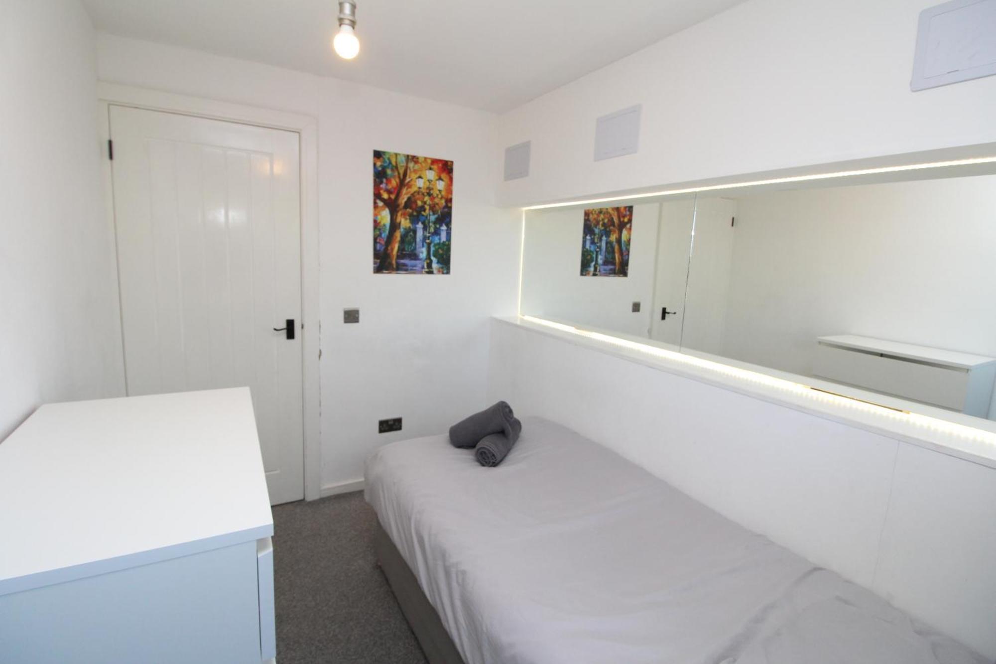 Modern Luxury Flat In Apartament Londra